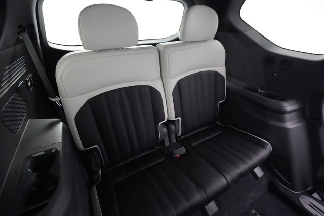 2024 Kia EV9 — photo 13 of 19