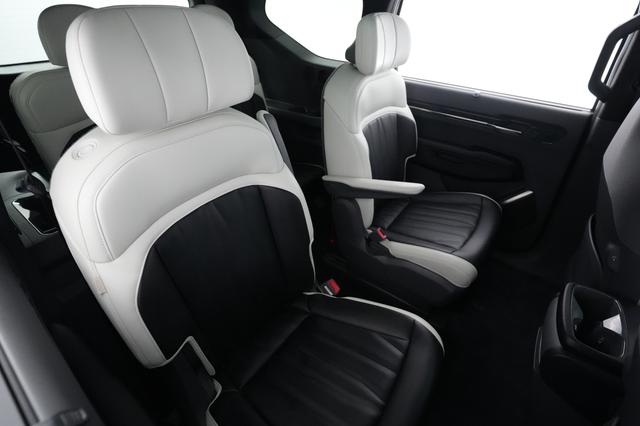 2024 Kia EV9 — photo 4 of 19