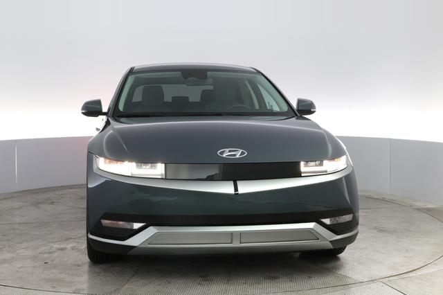2024 Hyundai IONIQ 5 — photo 9 of 20