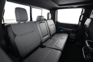2023 Ford F-150 Lightning — photo 4 of 15