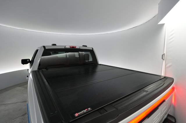 2023 Ford F-150 Lightning — photo 6 of 15