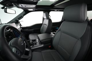 2023 Ford F-150 Lightning — photo 3 of 15