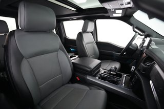2023 Ford F-150 Lightning — photo 13 of 15
