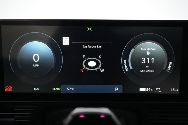 2025 Hyundai IONIQ 5 — photo 5 of 21