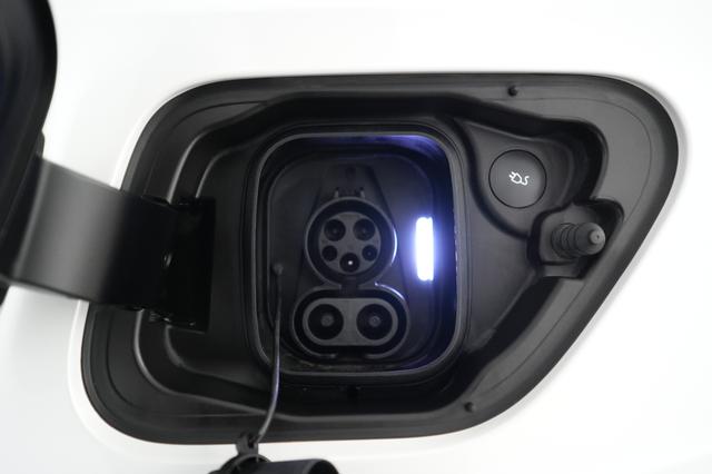 2023 Polestar 2 — photo 8 of 21