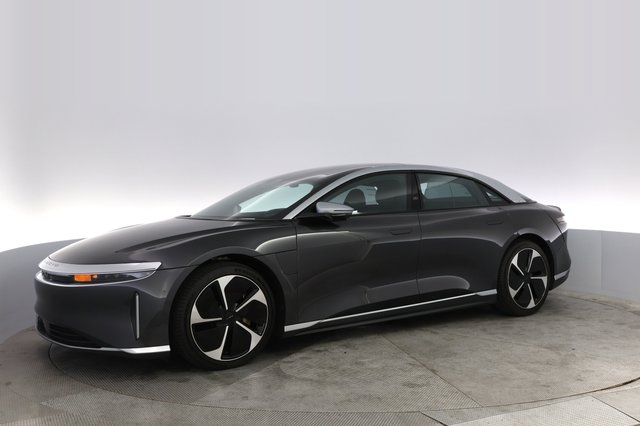 2023 Lucid Air — photo 14 of 21