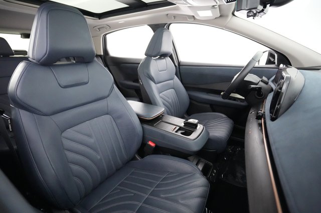 2023 Nissan Ariya — photo 18 of 21
