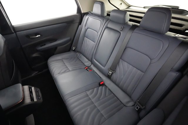 2023 Nissan Ariya — photo 19 of 21