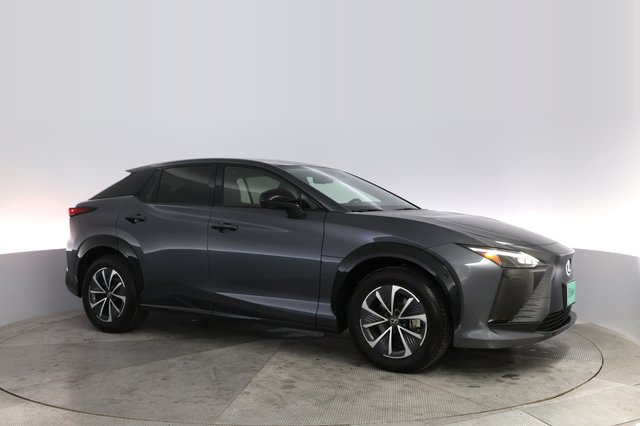 2023 Lexus RZ — photo 11 of 20