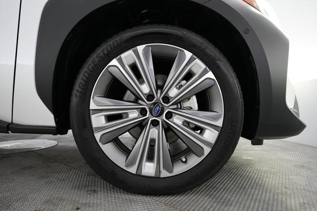 2023 Subaru Solterra — photo 7 of 20