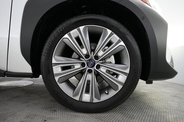 2023 Subaru Solterra — photo 7 of 20