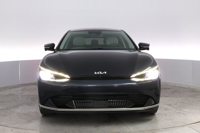 2023 Kia EV6 — photo 9 of 23