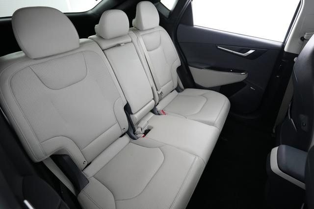 2023 Kia EV6 — photo 4 of 23