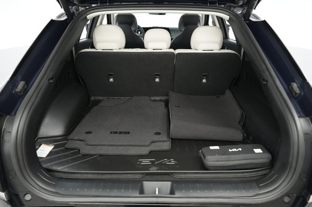 2023 Kia EV6 — photo 6 of 23