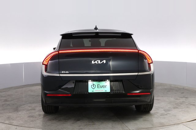 2023 Kia EV6 — photo 12 of 23