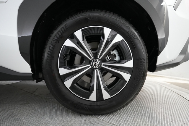 2025 Toyota bZ4X