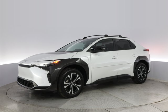 2025 Toyota bZ4X — photo 14 of 20
