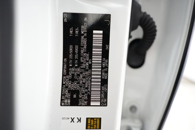 2023 Lexus RZ — photo 21 of 21