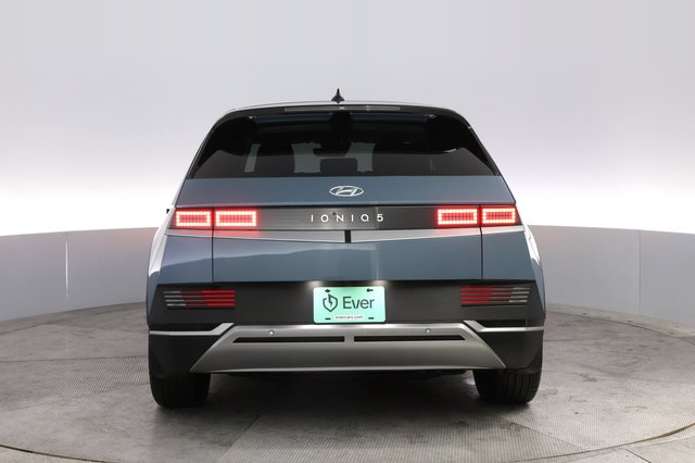 2023 Hyundai IONIQ 5 — photo 12 of 20