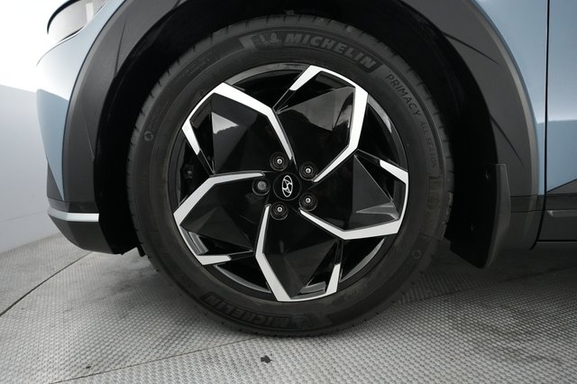 2023 Hyundai IONIQ 5 — photo 16 of 20