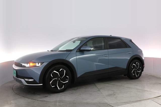 2023 Hyundai IONIQ 5 — photo 14 of 20