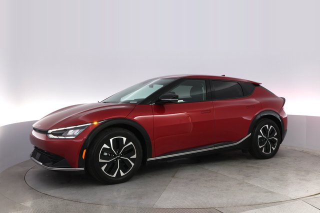 2023 Kia EV6 — photo 14 of 20