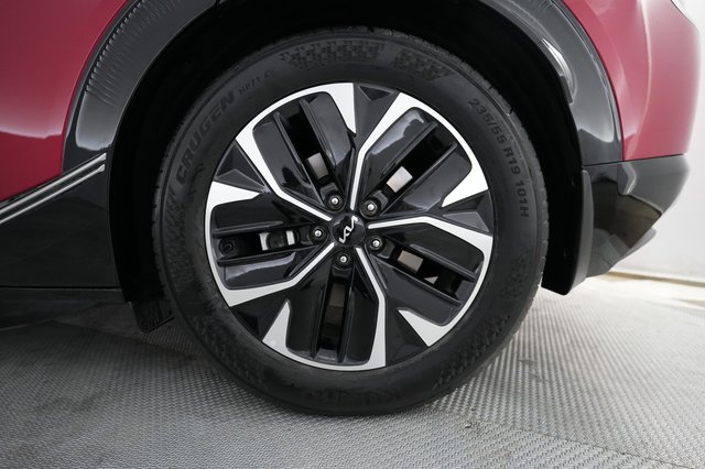 2023 Kia EV6 — photo 7 of 20