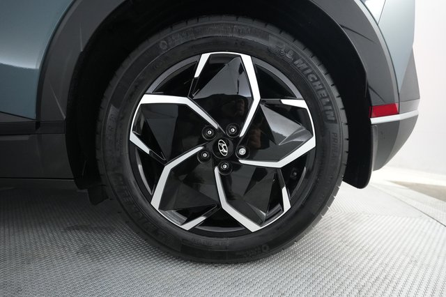 2024 Hyundai IONIQ 5 — photo 17 of 20