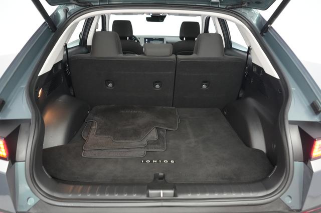2024 Hyundai IONIQ 5 — photo 6 of 20