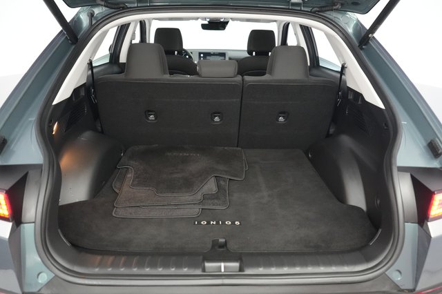2024 Hyundai IONIQ 5 — photo 6 of 20