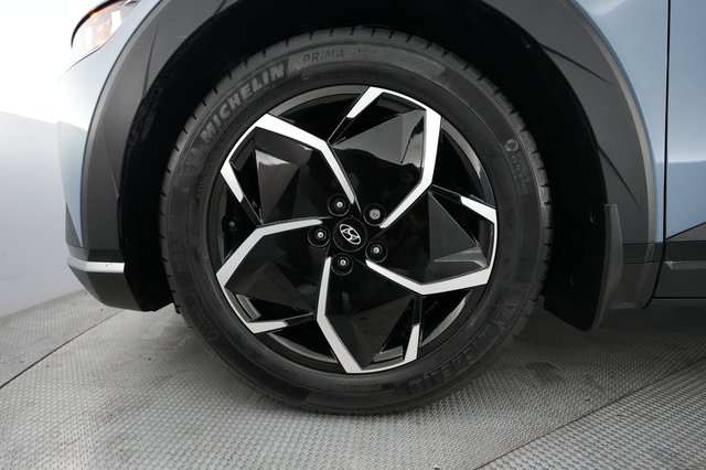 2024 Hyundai IONIQ 5 — photo 17 of 20