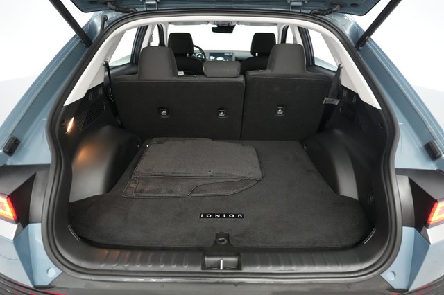 2024 Hyundai IONIQ 5 — photo 6 of 20