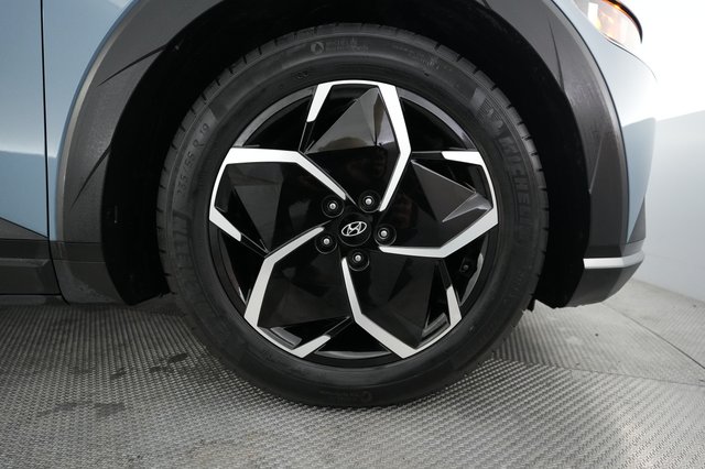 2024 Hyundai IONIQ 5 — photo 17 of 20