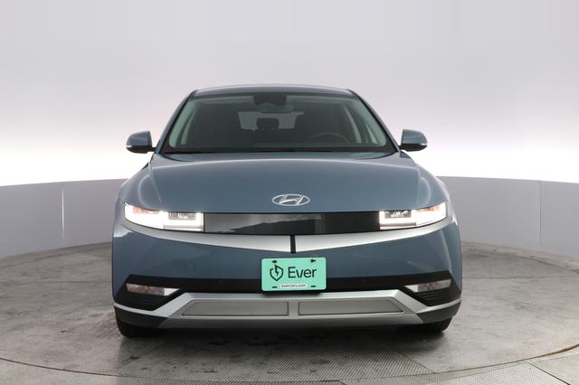 2024 Hyundai IONIQ 5 — photo 9 of 20