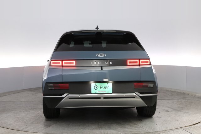 2024 Hyundai IONIQ 5 — photo 12 of 20