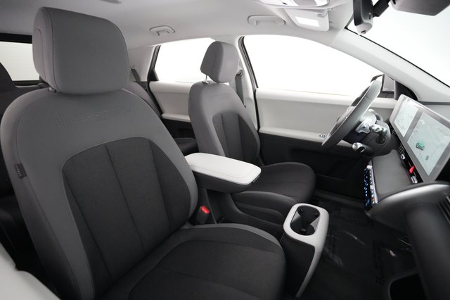 2024 Hyundai IONIQ 5 — photo 18 of 21
