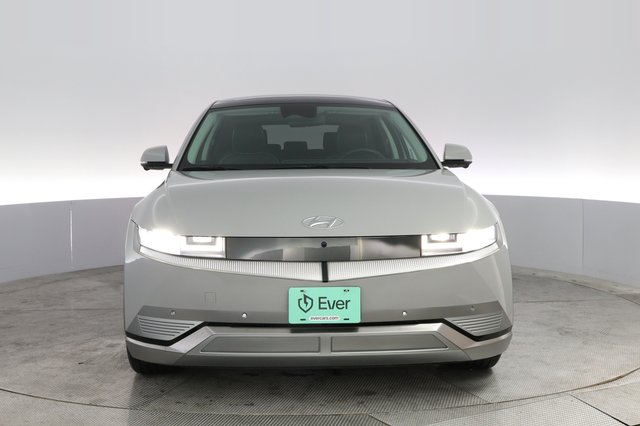 2024 Hyundai IONIQ 5 — photo 9 of 20