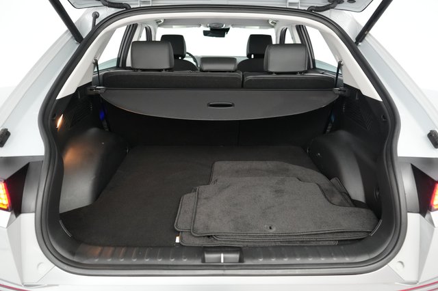 2024 Hyundai IONIQ 5 — photo 6 of 20