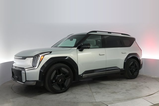 2024 Kia EV9 — photo 14 of 24