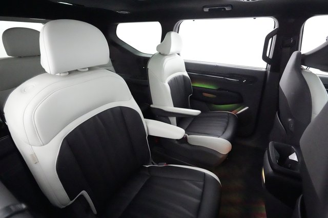 2024 Kia EV9 — photo 4 of 24