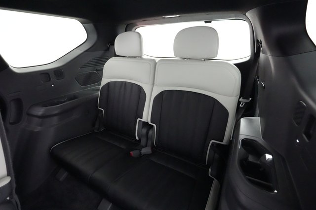 2024 Kia EV9 — photo 20 of 24