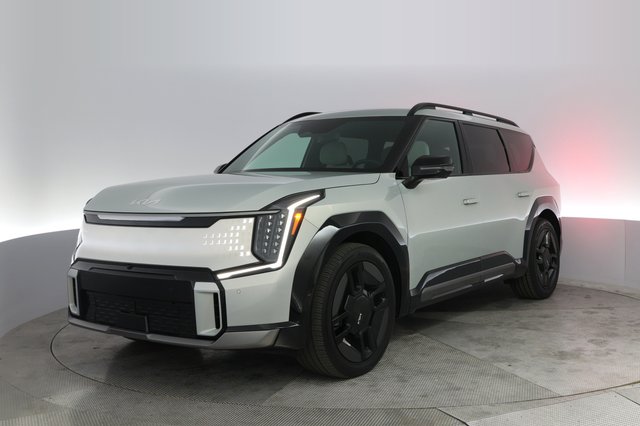 2024 Kia EV9 — VIN KNDAEFS50R6022897