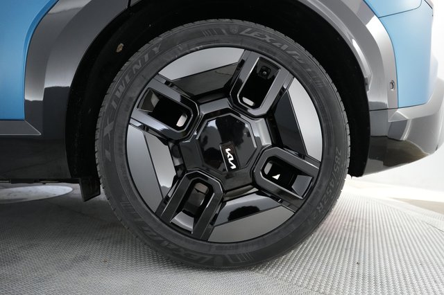 2024 Kia EV9 — photo 15 of 24