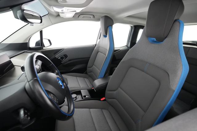 2021 BMW i3 — photo 3 of 20