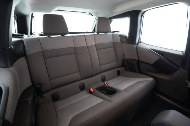 2021 BMW i3 — photo 4 of 20
