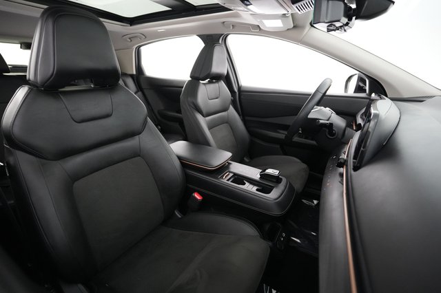 2024 Nissan Ariya — photo 19 of 21