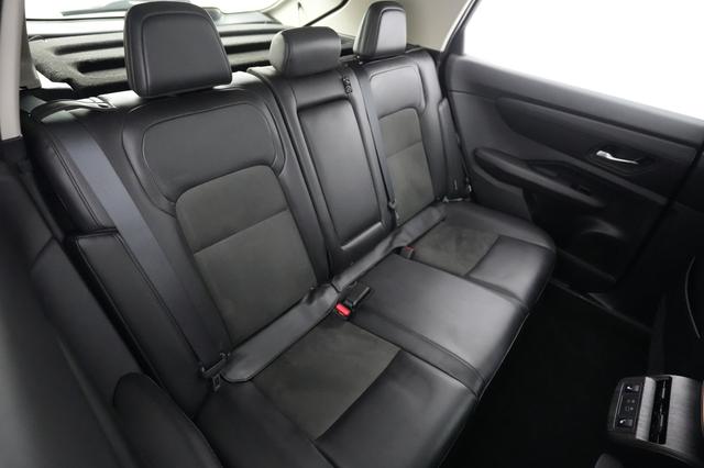 2024 Nissan Ariya — photo 4 of 21