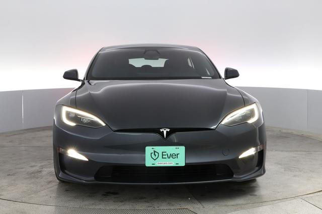 2023 Tesla Model S — photo 9 of 21