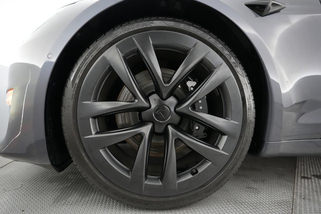 2023 Tesla Model S — photo 16 of 21