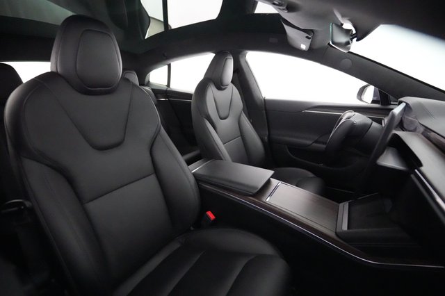 2023 Tesla Model S — photo 17 of 21